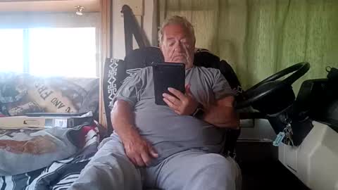 Radioman for fun online show from May 11, 2:13 pm