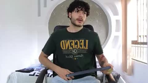 R A F A E L online show from November 25, 8:40 pm