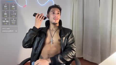 NEW IG  online show from February 13, 3:32 am