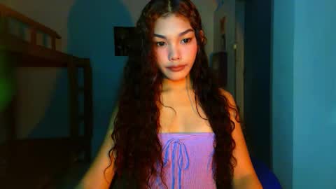 moon online show from February 28, 9:35 am