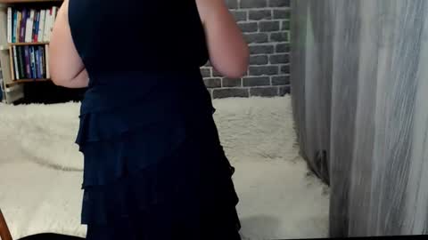 rainbowladyy online show from September 15, 2:07 pm