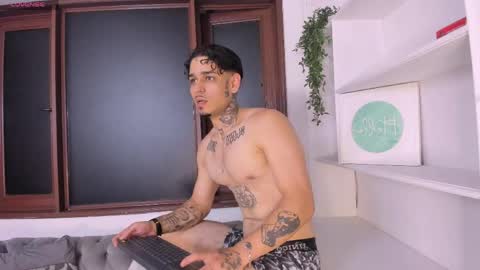 Raizo online show from April 11, 7:45 am