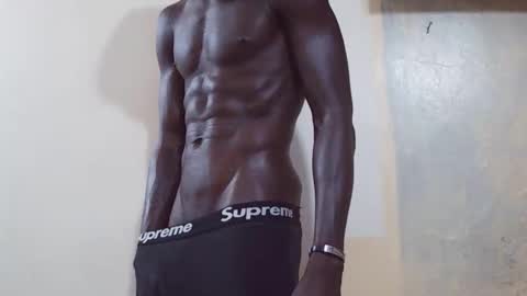 Snapshot of rakeem_1_ chatting on October 28, 8:15 am rakeem 1  online show from October 28, 8:15 am