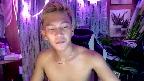 ralfhuge24 online show from October 16, 11:32 am