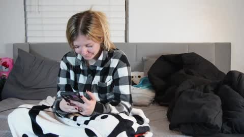 Rami online show from January 30, 1:44 am