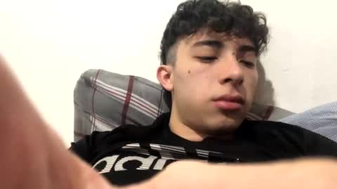 ramiroo2312 online show from October 27, 7:47 pm