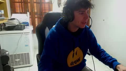 Ramiro online show from October 12, 1:48 pm