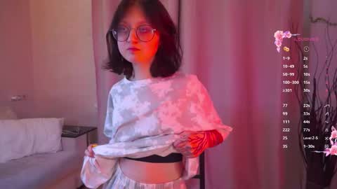 Arlette online show from October 25, 9:04 pm