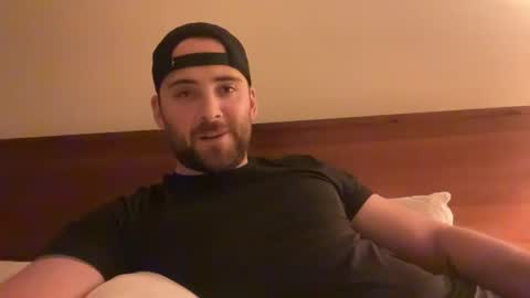 randomdude5950 online show from December 10, 2:59 am