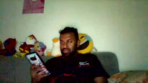 raul2k2 online show from May 16, 8:51 pm