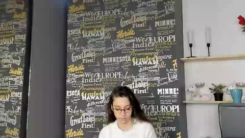 RavennBliss online show from May 25, 4:51 am