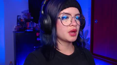 raventh_ online show from December 21, 3:02 am