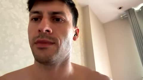 rawdr3 online show from December 18, 7:14 am