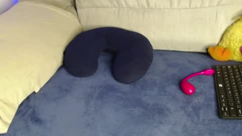 Ray  online show from April 11, 9:57 am