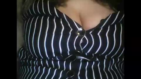 Snapshot of rayday_ chatting on February 12, 7:24 pm rayday_ online show from February 12, 7:24 pm