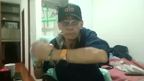rayitorojo online show from July 20, 5:32 am