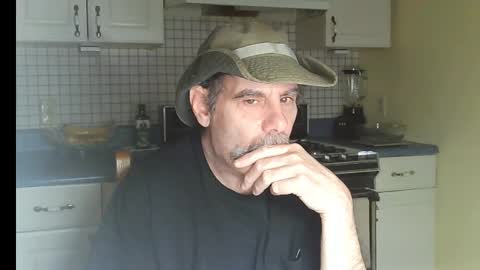 Ray online show from March 17, 10:09 am