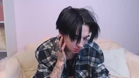 Ray online show from February 3, 6:40 am