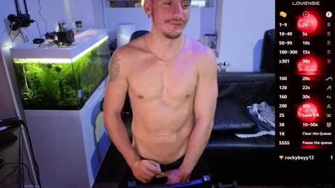 Rayzel online show from February 20, 1:05 am