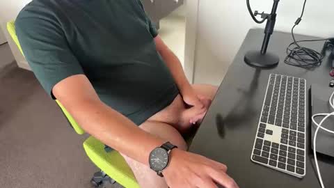 readwithjordanv online show from March 4, 2:08 am