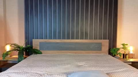 Sandy online show from February 11, 5:50 pm