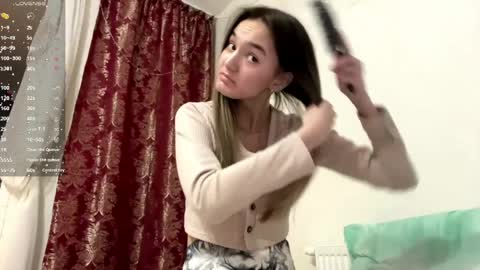 Risa online show from March 25, 4:36 pm