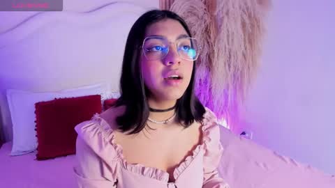 rebeca_taylor_ online show from February 17, 3:16 am