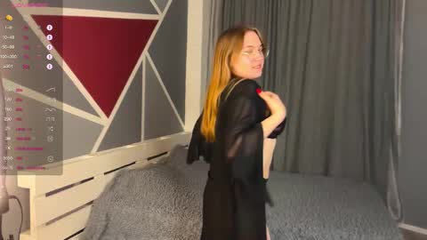 Rebecca online show from November 11, 5:48 pm