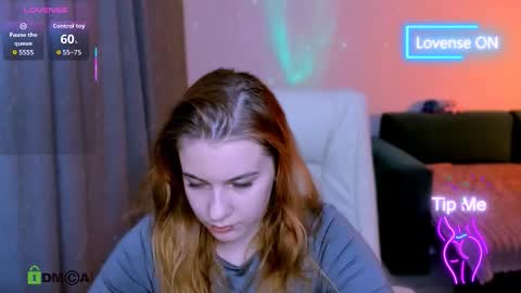 red__dizzy online show from December 5, 8:28 pm