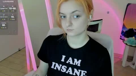 Bestie online show from December 18, 3:51 pm