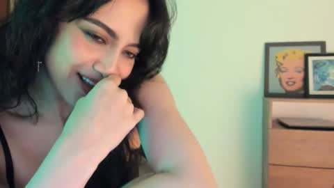 red_flower203 online show from March 29, 12:01 am