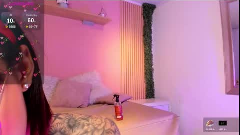 Stefany    online show from November 24, 8:29 pm