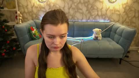 Lily online show from January 13, 6:32 am