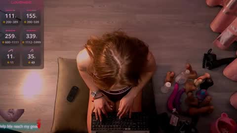 Redhead Shark online show from February 19, 10:20 pm