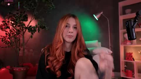 Red Jasmine online show from February 24, 12:02 am