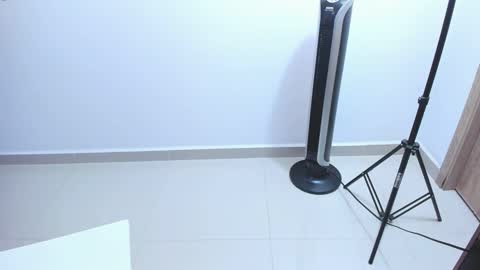 redski77 online show from March 27, 8:26 am