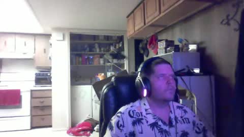 reecoiled online show from June 22, 6:43 am