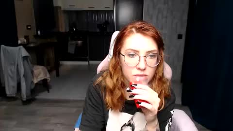 Regina online show from October 14, 12:02 am