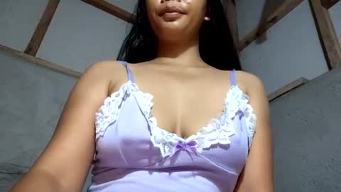 regine24 online show from July 2, 4:17 am