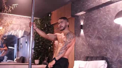 Reik online show from January 17, 12:58 pm