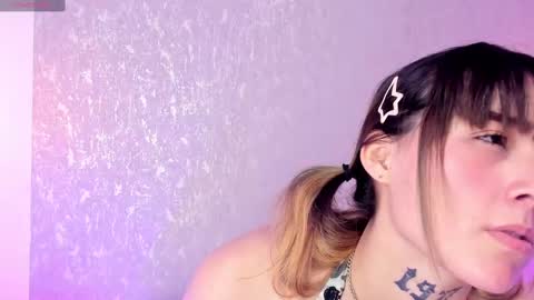 Reika  online show from October 8, 4:57 pm