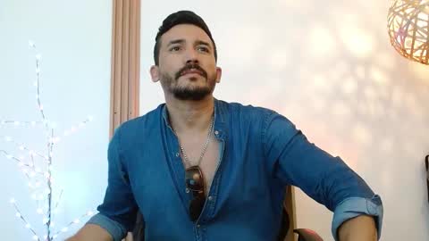   REIKO  online show from January 17, 8:06 pm