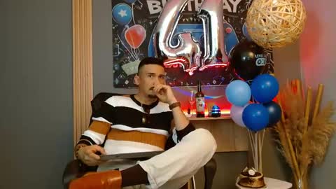   REIKO  online show from April 18, 7:07 pm