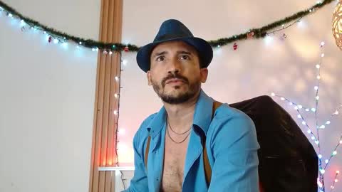   REIKO  online show from December 18, 4:35 pm