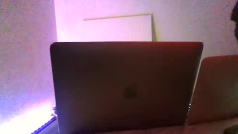 armcandyishsoulfood online show from April 6, 4:46 am