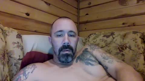 Snapshot of remington543 chatting on February 11, 7:05 pm remington543 online show from February 11, 7:05 pm