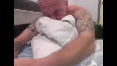 remshotdt online show from February 16, 2:20 am