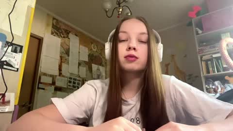 Annabel online show from June 4, 8:20 am