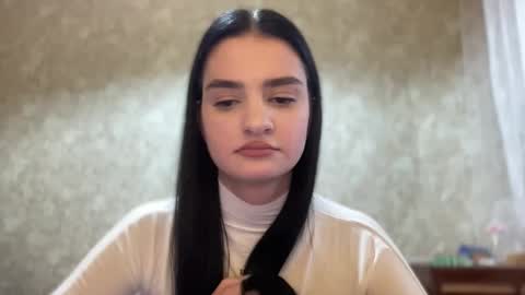 Snapshot of renata_a1 chatting on September 29, 12:37 pm Renata online show from September 29, 12:37 pm