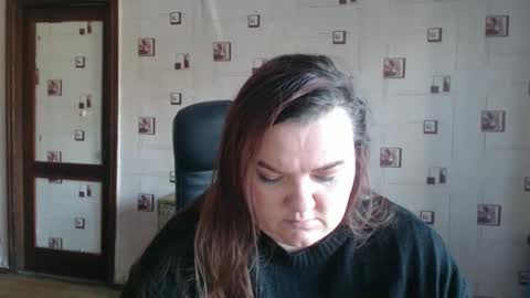 renataoia online show from February 1, 11:29 am